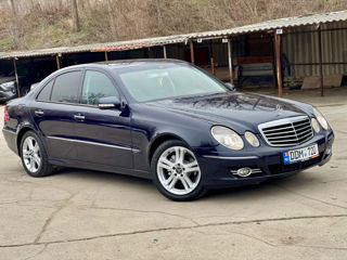 Mercedes E-Class foto 3