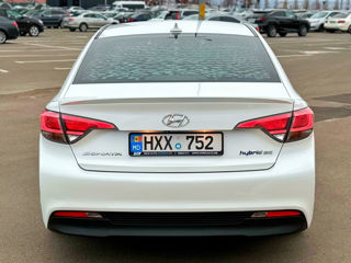 Hyundai Sonata foto 4