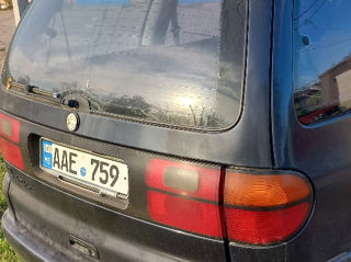 Volkswagen Sharan foto 3