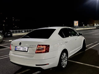 Skoda Octavia foto 4