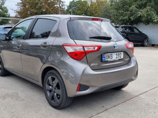 Toyota Yaris foto 3