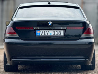 BMW 7 Series foto 4