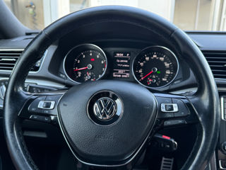 Volkswagen Passat foto 9