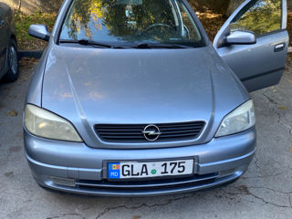 Opel Astra foto 2