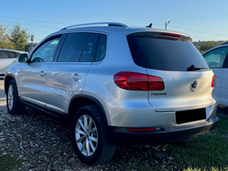 Volkswagen Tiguan foto 3