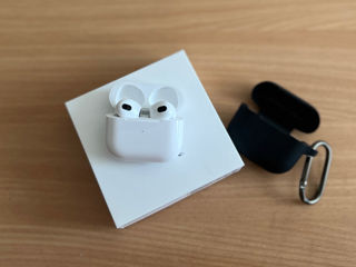 AirPods 3 foto 1