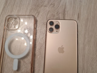 Vând iphone 11 pro ideal foto 3