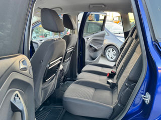 Ford C-Max foto 16