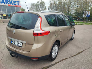 Renault Grand Scenic foto 3