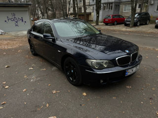 BMW 7 Series foto 2