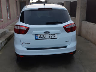 Ford C-Max foto 9