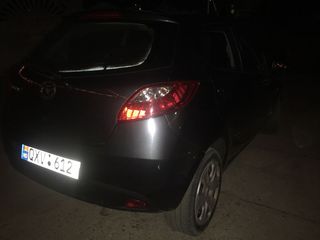 Mazda 2 foto 6