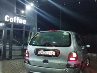 Renault Scenic foto 5