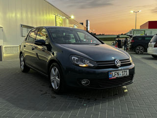 Volkswagen Golf foto 1