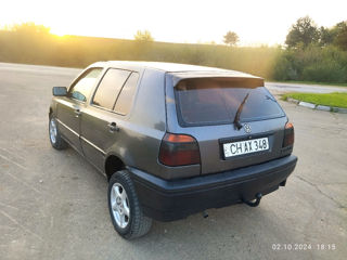 Volkswagen Golf foto 5