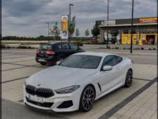 BMW M8