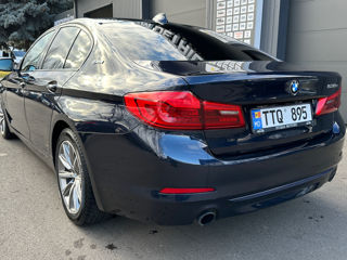 BMW 5 Series foto 7