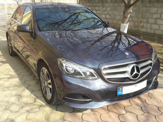 Mercedes E-Class foto 1