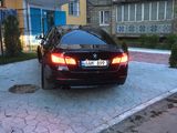 BMW 5 Series foto 3