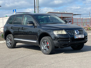 Volkswagen Touareg foto 3