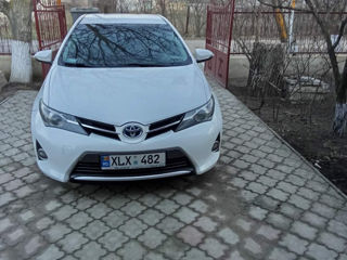 Toyota Auris foto 2