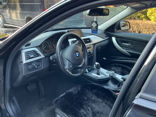 BMW 3 Series foto 2