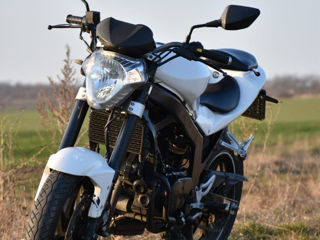 Hyosung GT250 foto 8