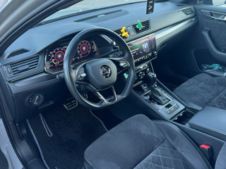 Skoda Superb foto 4