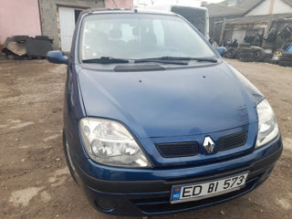 Renault Scenic foto 3