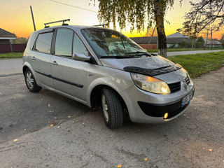 Renault Scenic foto 2