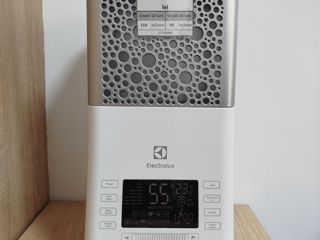 Umidificator Electrolux EHU-3815D 1090 lei