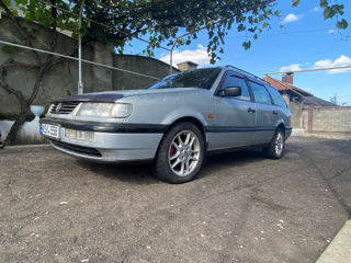 Volkswagen Passat foto 2