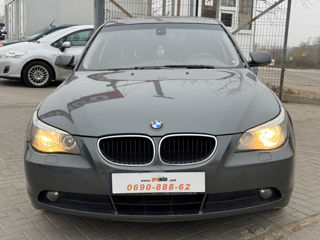 BMW 5 Series foto 3