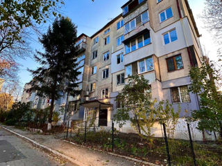 Apartament cu 2 camere, 60 m², Botanica, Chișinău