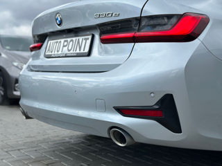 BMW 3 Series foto 16