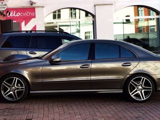 Mercedes E Class foto 9