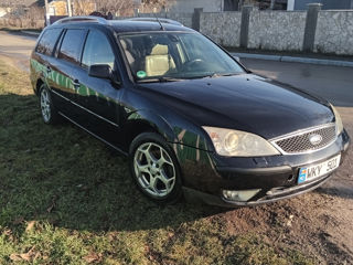 Ford Mondeo foto 2