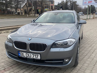 BMW 5 Series foto 1