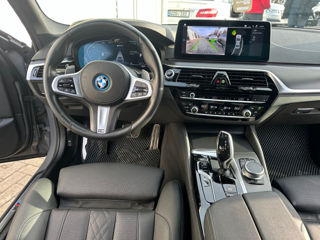 BMW 5 Series foto 11