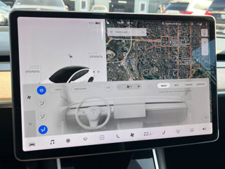 Tesla Model 3 foto 12