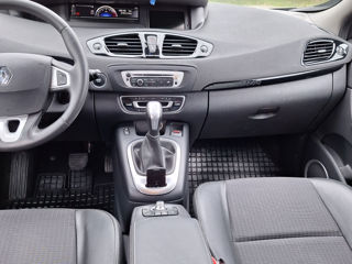 Renault Grand Scenic foto 4