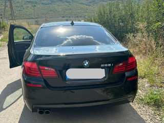 BMW 5 Series foto 6