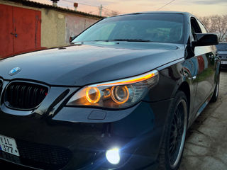 BMW 5 Series foto 10