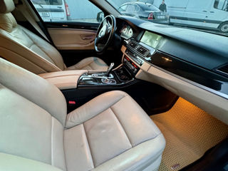 BMW 5 Series foto 8