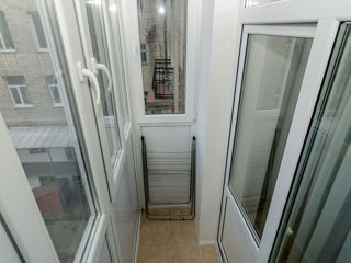 Apartament cu 2 camere, 65 m², Centru, Chișinău foto 11