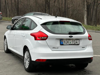 Ford Focus foto 6