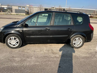 Renault Grand Scenic foto 8