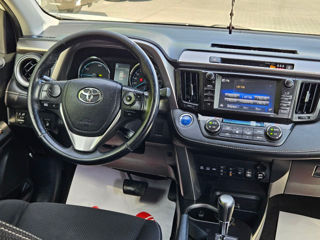 Toyota Rav 4 фото 12