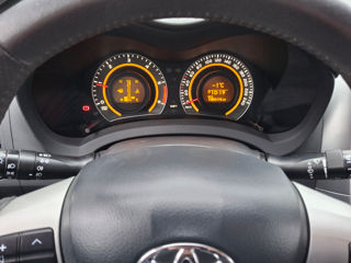 Toyota Auris foto 8