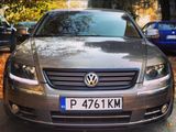 Volkswagen Phaeton foto 1